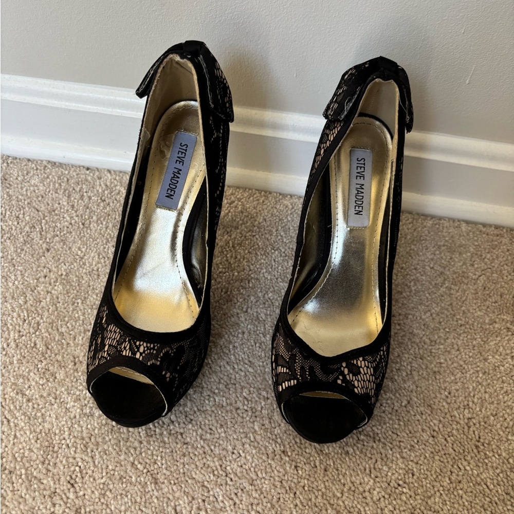 Steve Madden Black Lace Peep Toe Heels